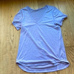 Lululemon lilac what the sport tee